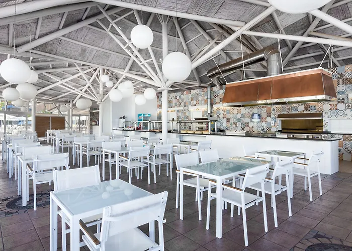 Landmar Playa La Arena Otel 4*