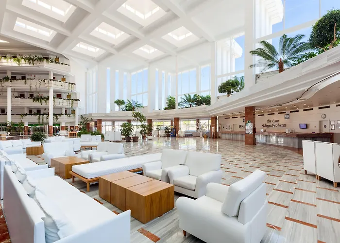 Landmar Playa La Arena 4*