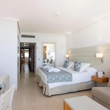 Hotel Landmar Playa La Arena 4*