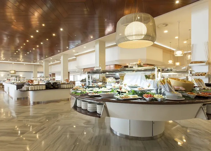 Hotel Landmar Playa La Arena 4*